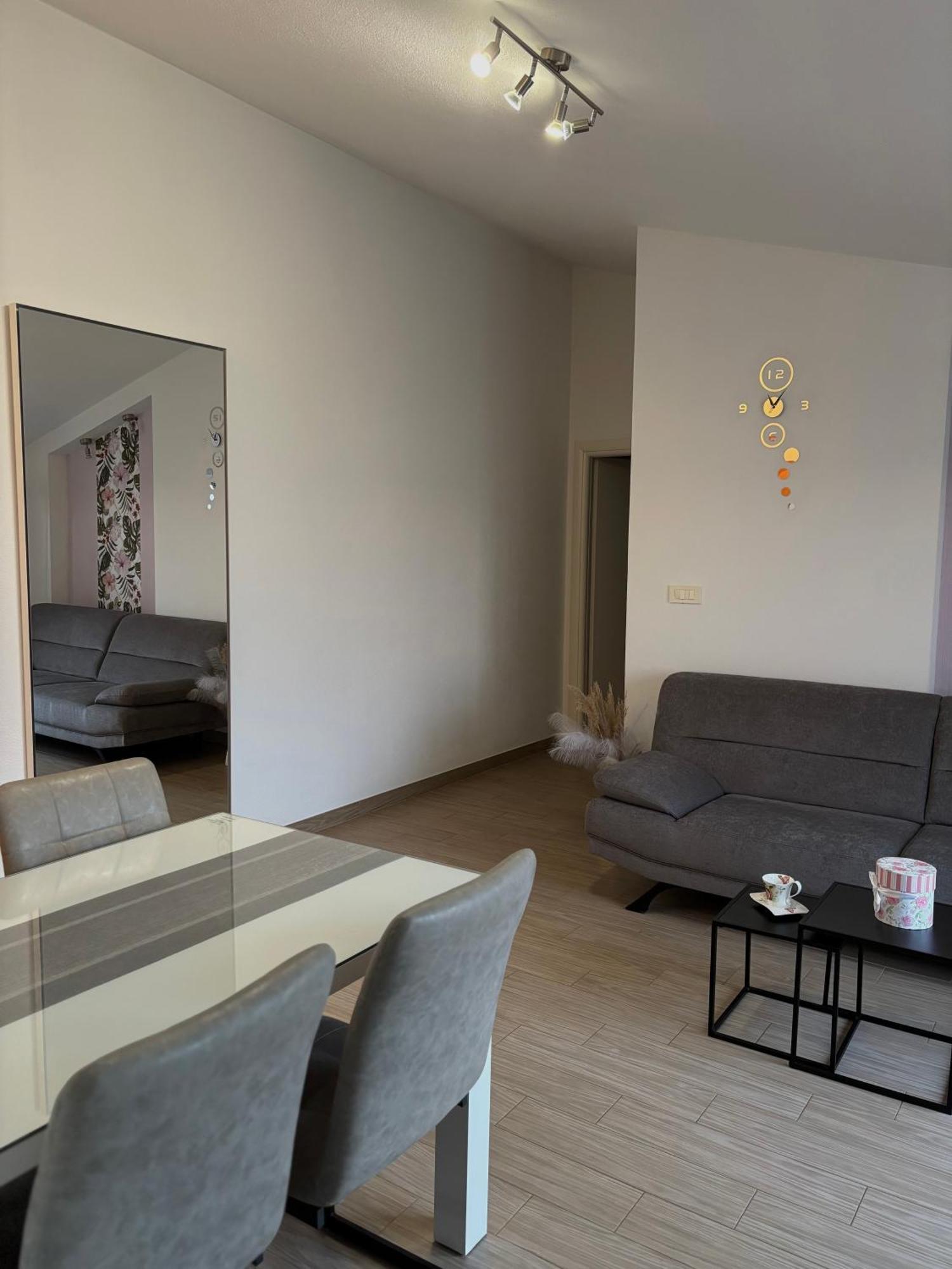 Apartman Sunny Vacay Kastela Exterior photo